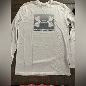 Under Armour White and Gray T-Shirt
